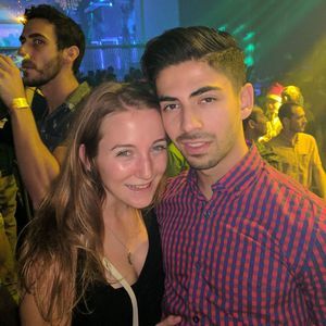 Meet your Posher, Vanessa